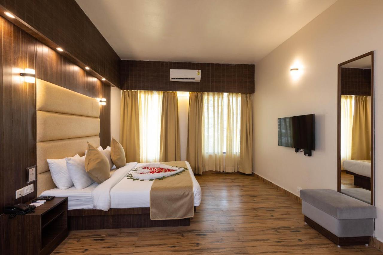 The Solitaire Dehradun Exterior foto